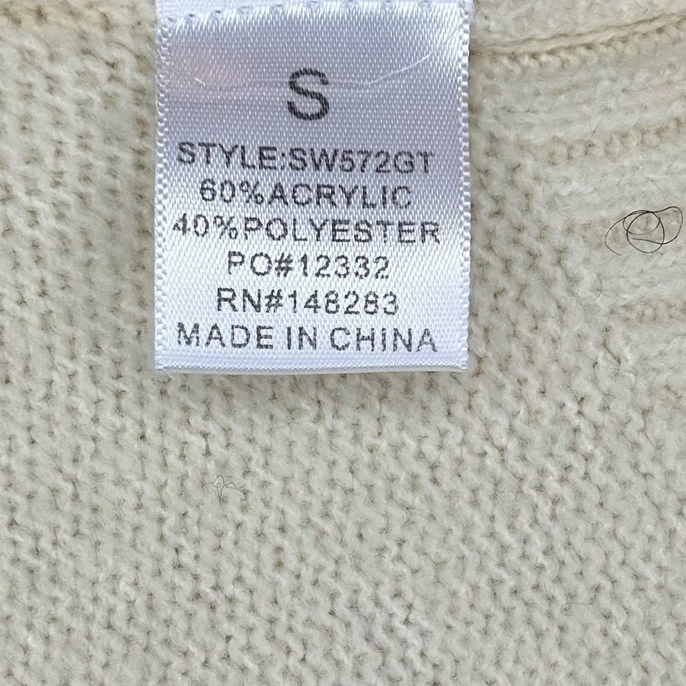 Sweater - Picture 6 of 6